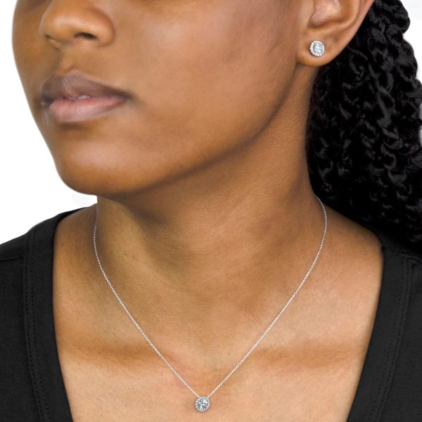 Amazon Essentials Halo-Halskette aus 9-Karätigem Gelb und Weißgold mit Kubischen Zirkonia (ehemals Amazon Collection)