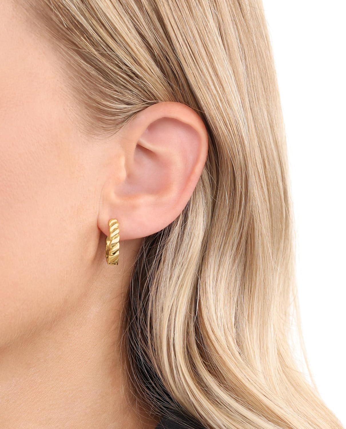 JOOP! Creolen aus Edelstahl für Damen, Ohrschmuck, Gold, Silber, Kommt in Schmuck Geschenk Box, Geschenkidee RUBIN